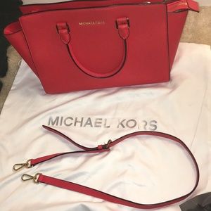 Michael Kors Selma Large Saffiano Satchel
